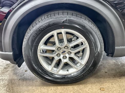 Used 2026 Ford Explorer Active RWD image 31