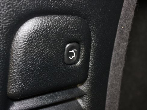 Used 2023 Dodge Durango GT RWD image 15
