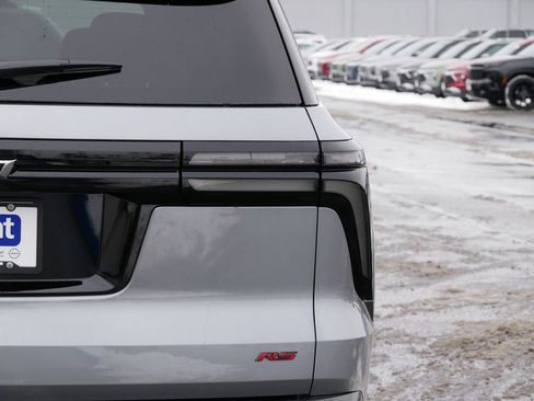 New 2026 Chevrolet Traverse RS w/ LPO, Floor Liner Package image 6