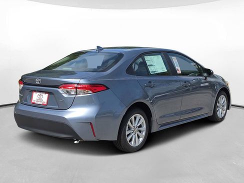 New 2026 Toyota Corolla LE w/ LE Premium Package FWD image 4
