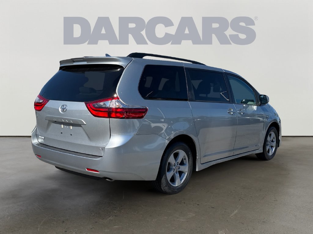 Used 2020 Toyota Sienna LE FWD image 6