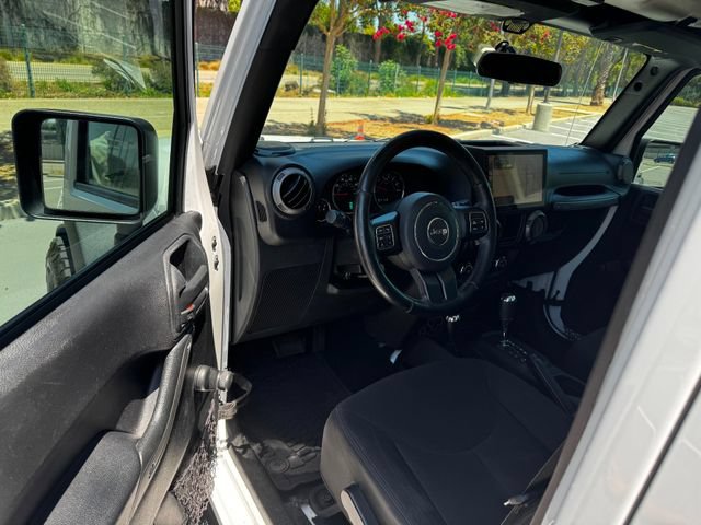 Used 2016 Jeep Wrangler Unlimited Sport AWD/4WD image 23