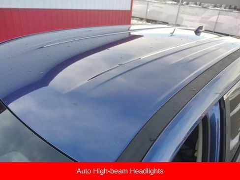 Used 2023 Nissan Rogue SV image 10