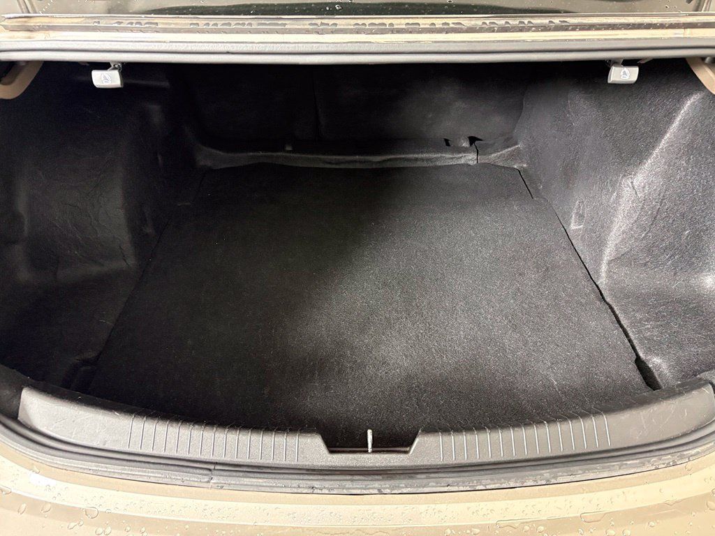 Certified 2023 Chevrolet Malibu LT FWD image 39