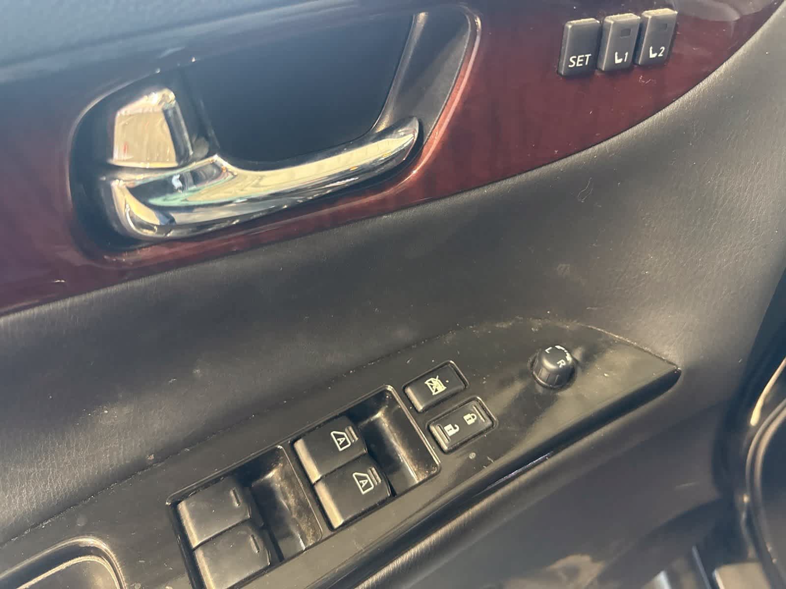 Used 2016 INFINITI QX50 2WD w/ Premium Plus Package image 14