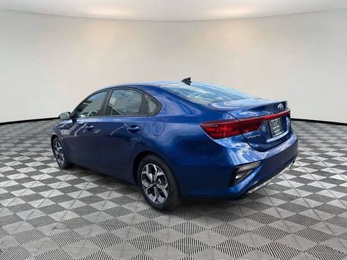 Used 2020 Kia Forte LXS FWD image 5