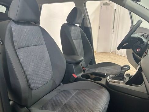 Used 2026 Kia Seltos LX FWD image 19