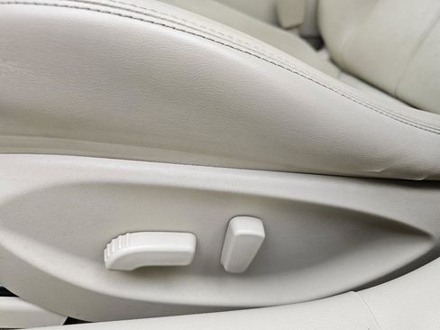 Used 2015 INFINITI Q50 Premium w/ Navigation Package image 9