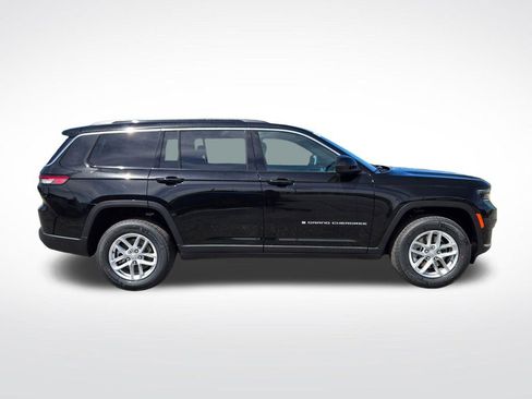 New 2026 Jeep Grand Cherokee L Laredo AWD/4WD image 2