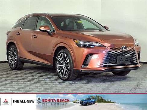 Used 2023 Lexus RX 350 w/ Accessory Package (2T) AWD/4WD image 1