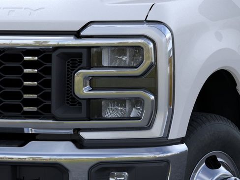 New 2026 Ford F350 King Ranch w/ Chrome Package AWD/4WD image 20