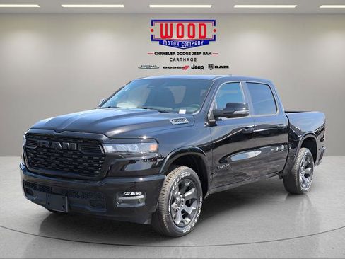 New 2026 RAM 1500 4x4 Crew Cab image 8