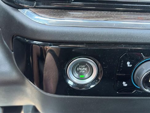 Used 2023 Chevrolet Silverado 1500 LT w/ Protection Package AWD/4WD image 22