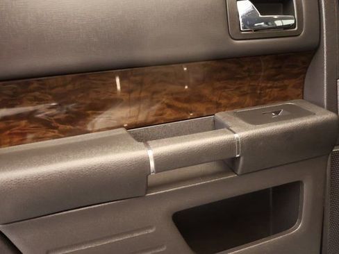 Used 2016 Ford Flex Limited image 29