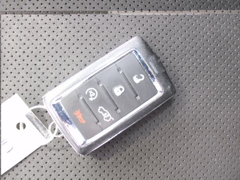 Used 2023 Jeep Grand Cherokee Altitude AWD/4WD image 43