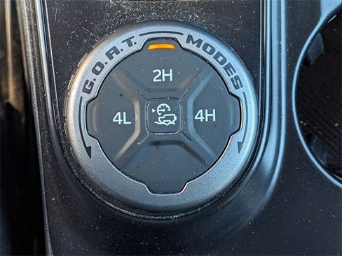 Used 2024 Ford Bronco Big Bend image 19