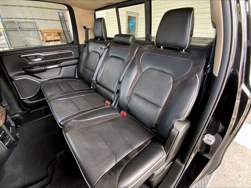 Used 2019 RAM 1500 Laramie image 21