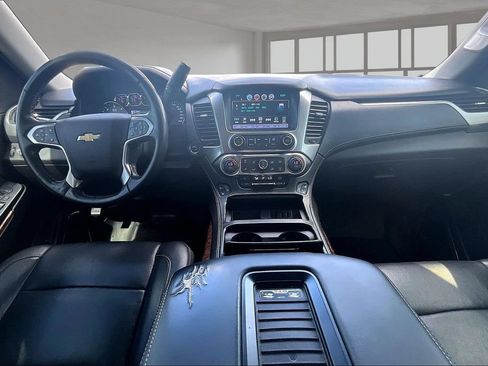 Used 2018 Chevrolet Tahoe Premier RWD image 14