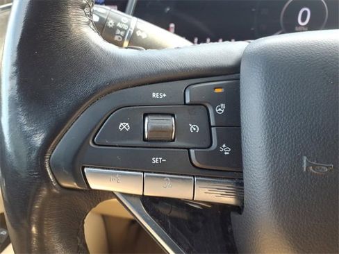 Used 2023 Cadillac Escalade ESV Premium Luxury image 21