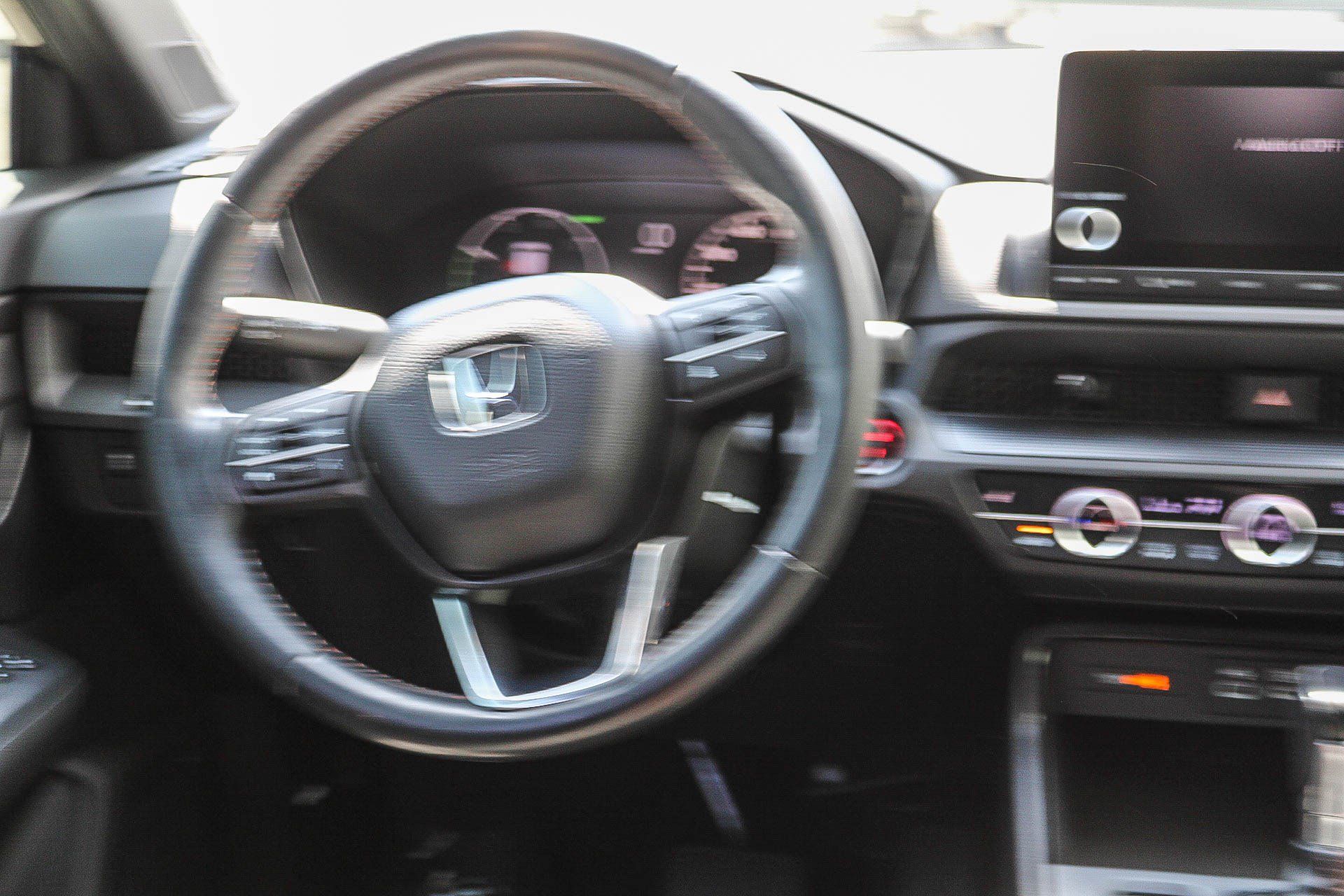 Used 2024 Honda CR-V Sport image 15