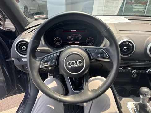 Used 2018 Audi A3 e-tron Premium FWD image 6