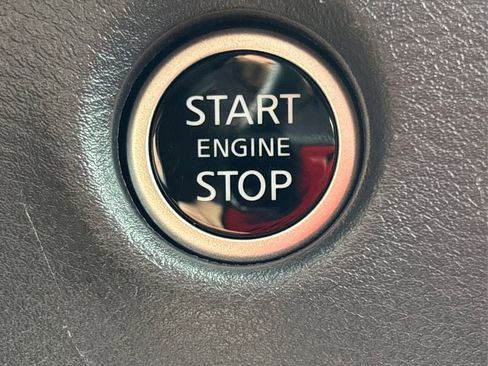 New 2025 Nissan Frontier PRO-4X image 26