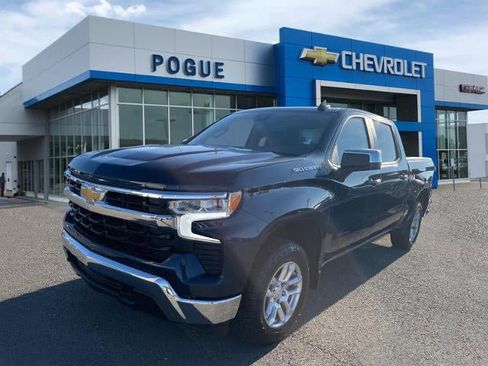 Used 2023 Chevrolet Silverado 1500 LT image 4