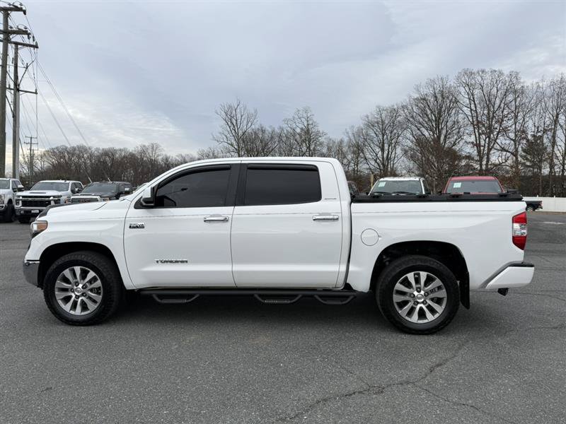 Used 2017 Toyota Tundra Limited w/ Limited Premium Package AWD/4WD image 8
