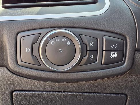 Used 2023 Ford Edge SEL w/ Convenience Package image 17