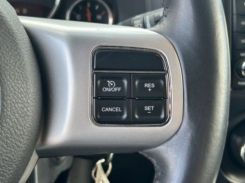 Used 2016 Jeep Compass High Altitude FWD image 15