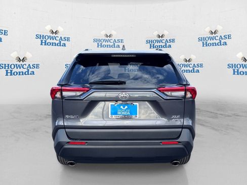 Used 2025 Toyota RAV4 XLE AWD/4WD image 7