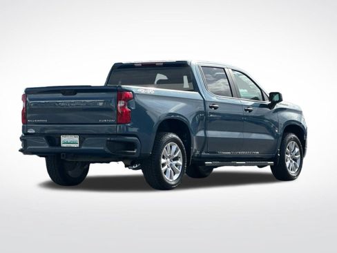Used 2024 Chevrolet Silverado 1500 Custom AWD/4WD image 3