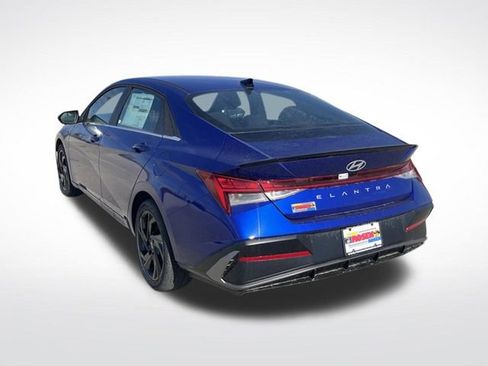 New 2026 Hyundai Elantra SEL Sport Premium FWD image 3