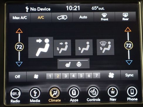 Used 2018 Jeep Grand Cherokee Altitude RWD image 30