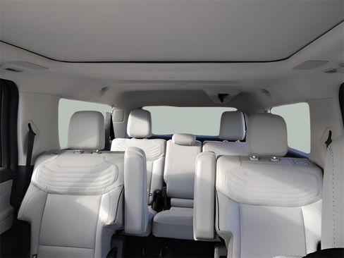 New 2025 Ford Expedition Max Platinum w/ Platinum Ultimate Package image 39