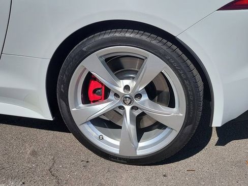 Used 2024 Jaguar F-TYPE R-Dynamic image 5