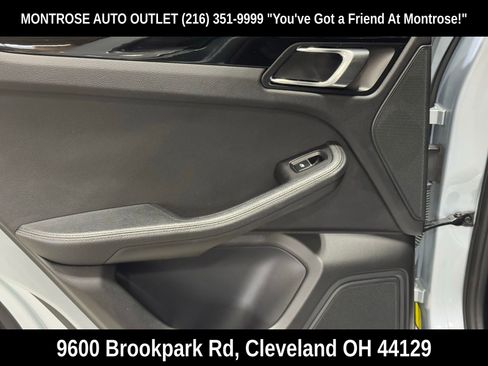 Used 2017 Porsche Macan image 37