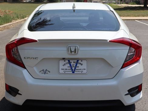 Used 2016 Honda Civic EX-T image 6
