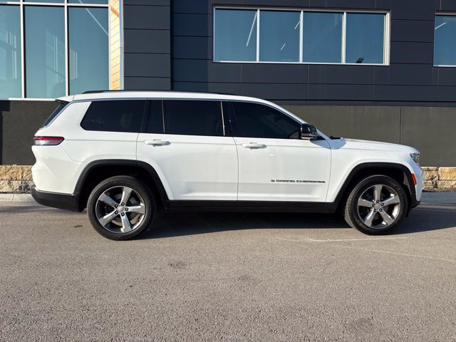 Used 2021 Jeep Grand Cherokee L Limited AWD/4WD image 2