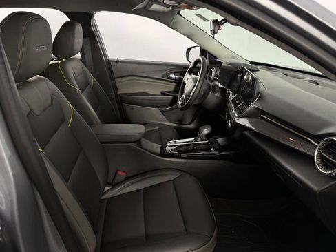 Used 2025 Chevrolet Trax ACTIV w/ Driver Confidence Package FWD image 37