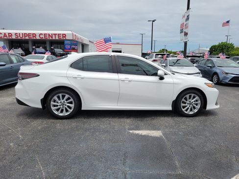 Used 2024 Toyota Camry LE FWD image 13