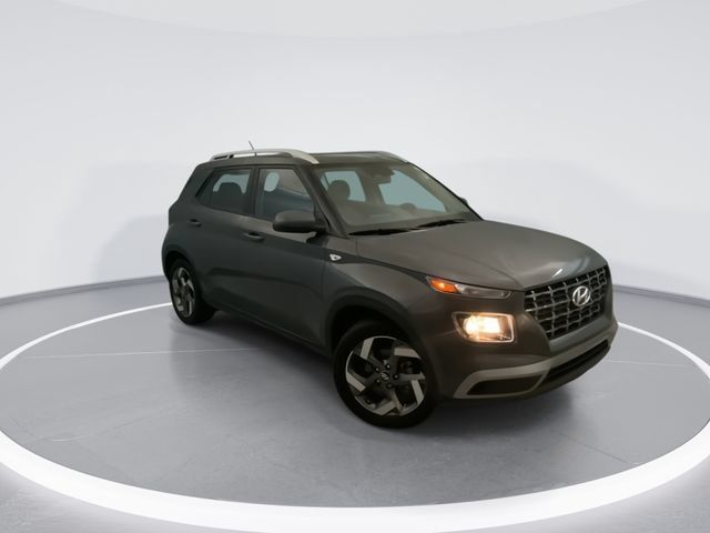 Used 2024 Hyundai Venue SEL FWD image 8