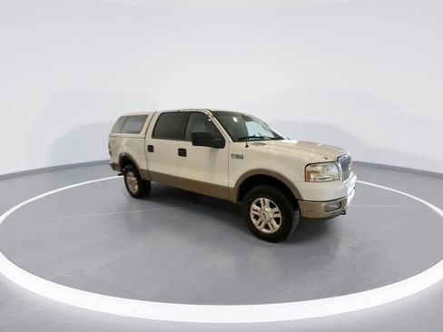 Used 2004 Ford F150 4x4 SuperCrew image 2