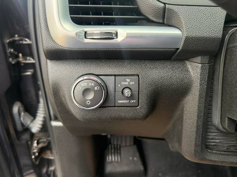 Used 2013 GMC Acadia SLE AWD/4WD image 21
