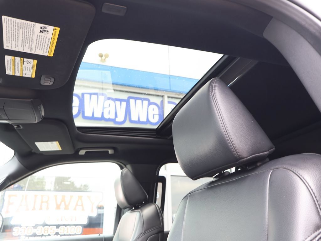 Used 2021 Ford Expedition XLT AWD/4WD image 22