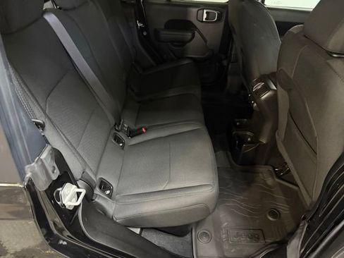 Used 2023 Jeep Gladiator Sport image 68