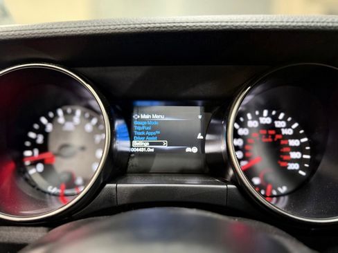Used 2017 Ford Mustang Shelby GT350 w/ Electronics Package RWD image 12