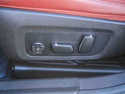 Certified 2025 BMW M340i w/ Premium Package image 18