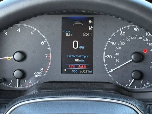 Used 2023 Toyota Corolla Cross LE AWD/4WD image 15