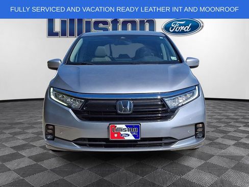 Used 2022 Honda Odyssey Touring image 2